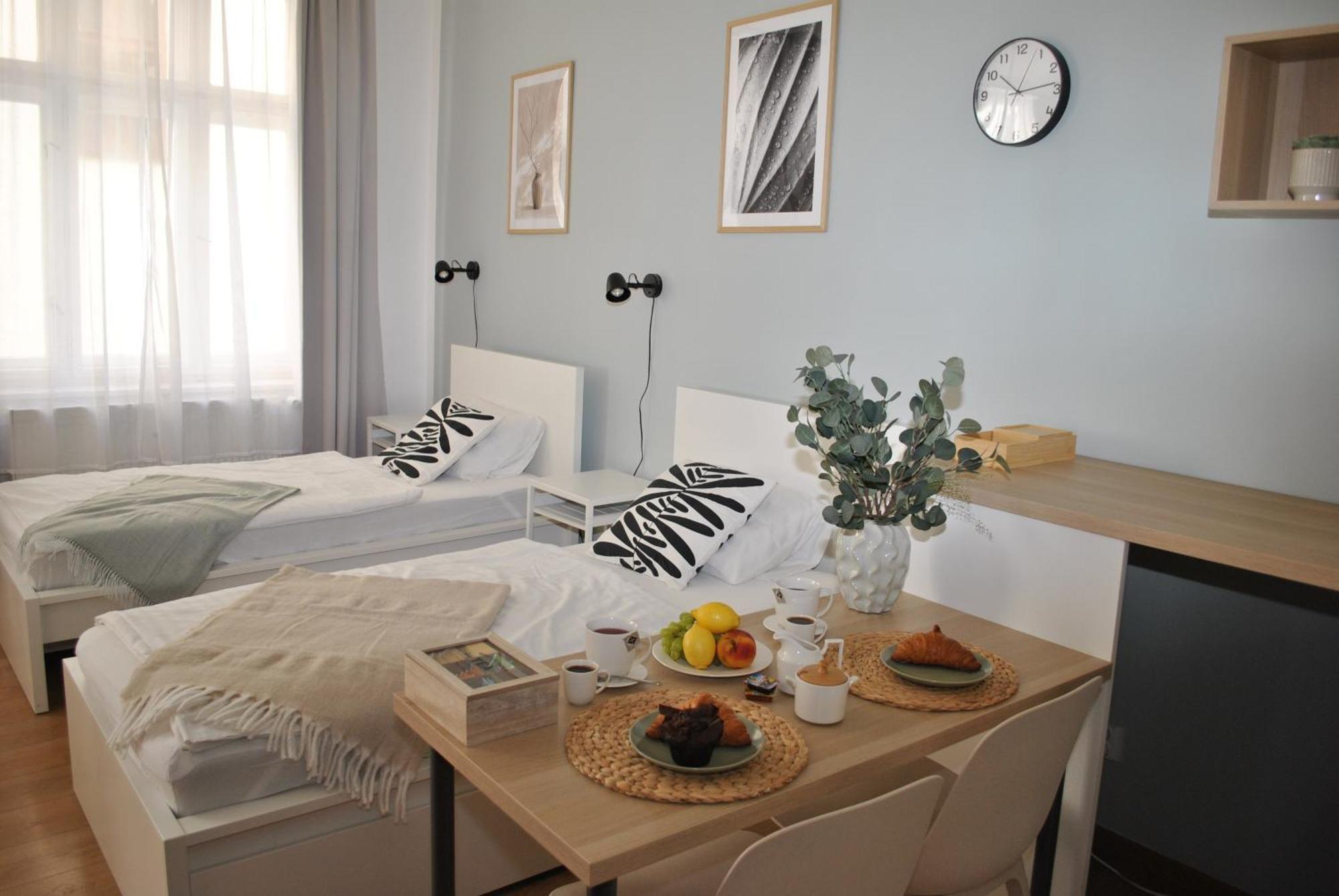 7 Nights Apartments Dominikanske N. Brünn Exterior foto